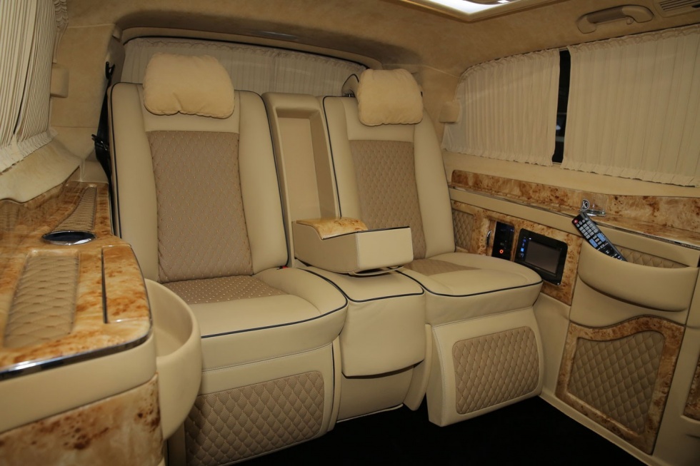 Larte Design привезли роскошный Mercedes V-Class в Женеву