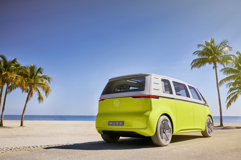 Европейский дебют VW I.D. Buzz Concept состоится в Женеве (38 новых фото)