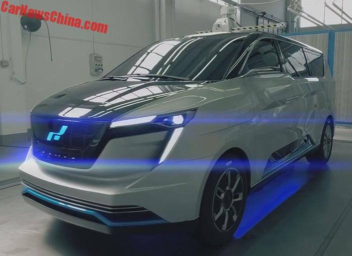 W Motors создаст люксовый электро-минивэн для Китая