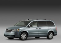 Chrysler Town&Country 2008-2010 минивэн 3.3 AT (174 л.с.) передний привод, бензин