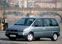Fiat Ulysse 1999-2002 минивэн 2.0 MT (109 л.с.) передний привод, дизель