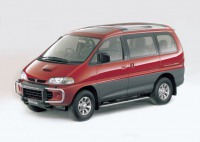 Mitsubishi Delica 1994-2007 минивэн 2.5 children car diesel turbo