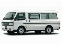 Mitsubishi Delica 1999-2011 минивэн 2.5 GL flat floor long body diesel