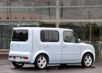 Nissan Cube 2003 (Ниссан Куб 2003)