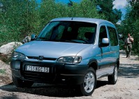 Peugeot Partner 1996-2002 минивэн 1.6 MT (109 л.с.) передний привод, бензин