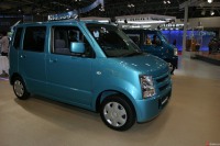 Suzuki Wagon R 2003-2007 минивэн 1.2 MT (80 л.с.) передний привод, бензин