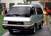 Toyota Town Ace 1988-1996 минивэн 2.2 AT (88 л.с.) полный привод, дизель
