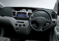 Toyota Voxy 2001 (Тойота Вокси 2001)
