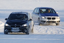 BMW 2-Series Active Tourer тестируют в условиях низких температур