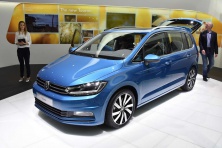 Volkswagen Touran прибыл в Женеву