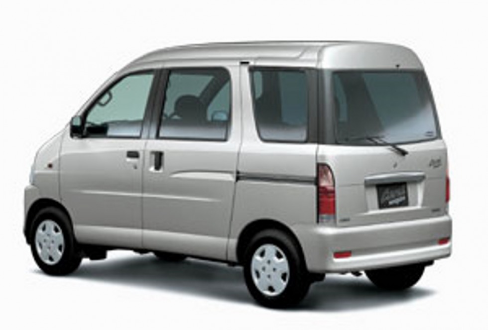 Daihatsu Atrai Wagon 1999-2005 (Дайхатсу Атрай Вагон)