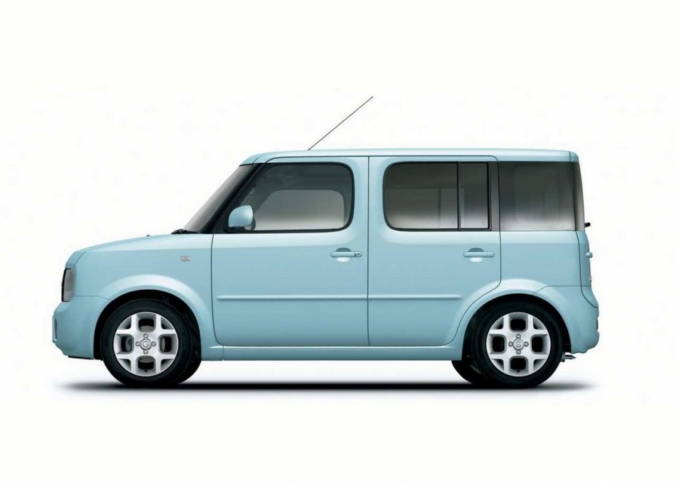 Nissan Cube 2003-2008 (Ниссан Куб)