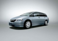 Honda Odyssey 2003-2008 минивэн 2.4 AT (190 л.с.) полный привод, бензин