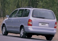 Hyundai Trajet 2000 (Хюндай / Хёндай Трайэт 2000)