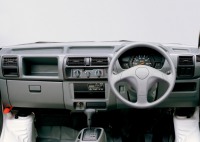 Nissan Clipper 2003 (Ниссан Клипер 2003)