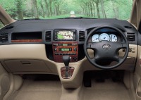 Toyota Corolla Spacio 2001 (Тойота Королла Спасио 2001)