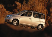 Toyota Yaris Verso 1999 (Тойота Ярис Версо 1999)