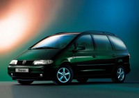 Volkswagen Sharan 1995-2000 минивэн 2.8 MT (174 л.с.) передний привод, бензин