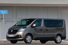 Микроавтобусы Renault Trafic и Master Passenger 2015 уже в продаже