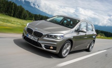 BMW 2-series Active Tourer поборется за звание "Автомобиль года"