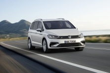 Volkswagen представил Touran R-Line