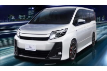 Toyota представила концепты минивэнов Noah G's и Voxy G's