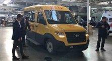 Первые фото нового микроавтобуса от УАЗ